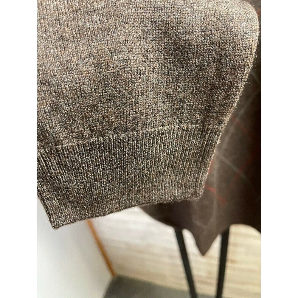 Jos. A. Bank Men's Argyle V-Neck Sweater L Brown 80% Lambs Wool 20% Nylon - Picture 3 of 6